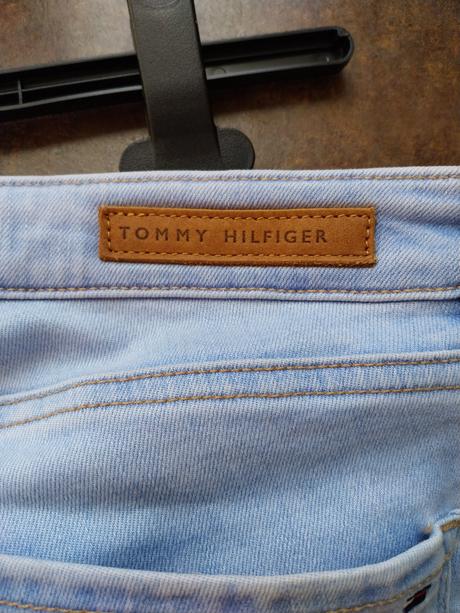 Tommy hilfiger dzinsy, tommy hilfiger,32