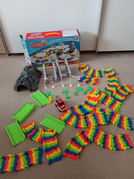 Drahá flexile track, 