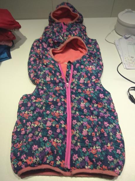 2x vesty podsite flisom, 98