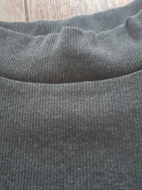 Vrúbkované tričko so stojačikom, zara,s