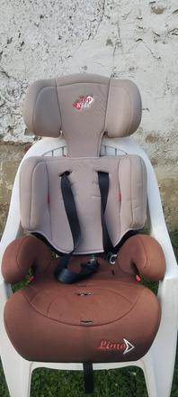 Autosedačka,