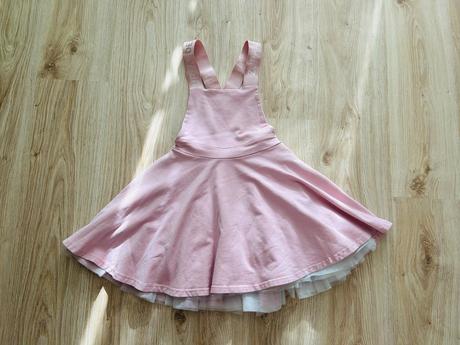 Traková sukňa slovenskej značky zuppa, pc 46 eur, 146