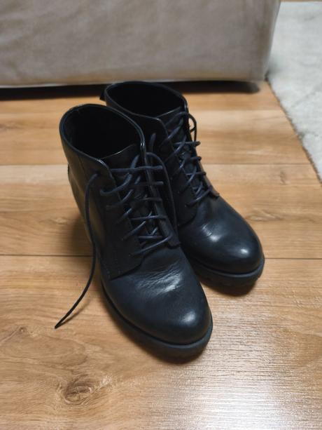 Dámske kožene topanky, vagabond,38