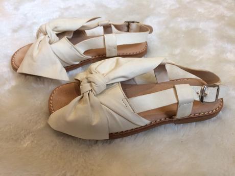 Kožené sandalky s mašľou, zara,27