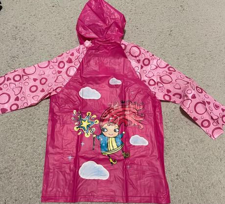 Pršiplášť na 6 rokov, 122