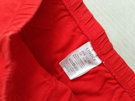 Červené pyžamo, lindex,122