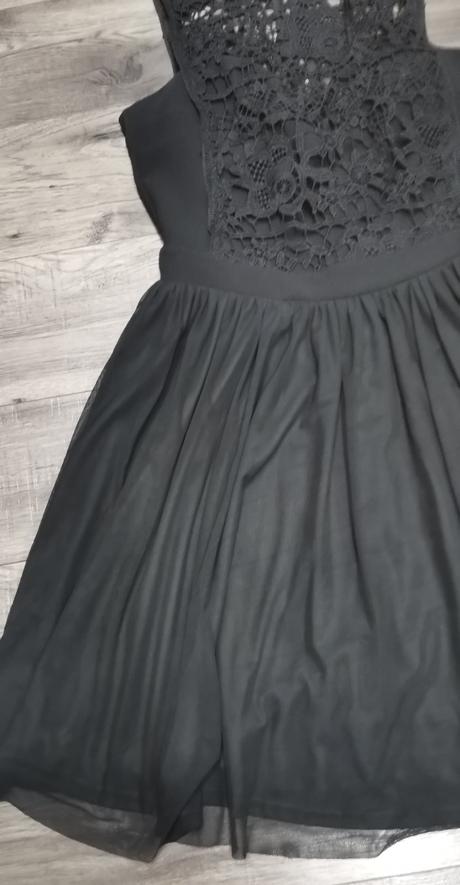 Spoločenské šaty, l