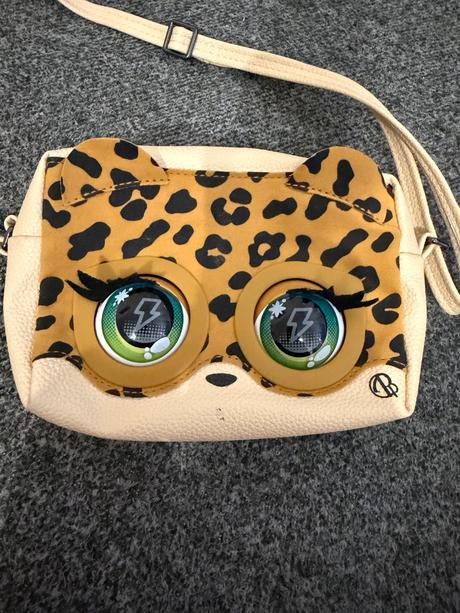 Kabelka purse pet,