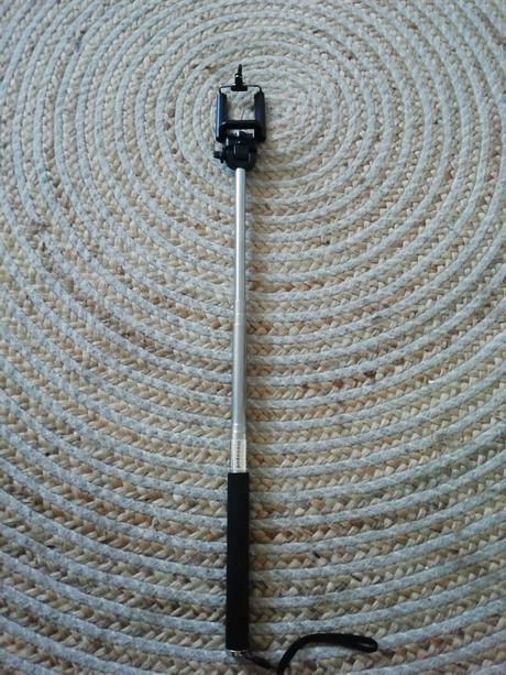 Predám selfie tyč,