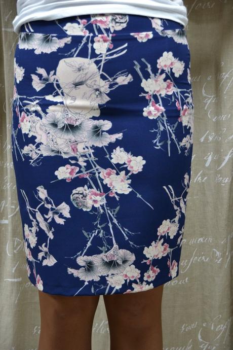 Dámska elegantná sukňa, 40