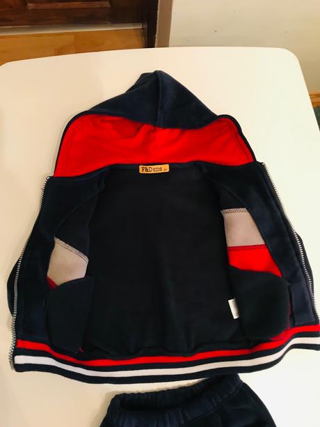 Teplakova súprava, 98