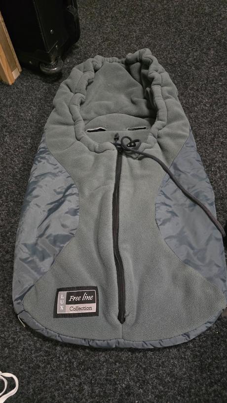 Fusak do autosedačky, 