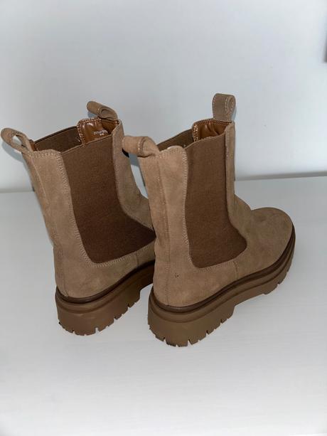 Zara hnede čižmy, zara,37