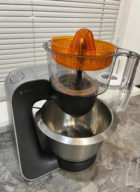 Bosch mum 58m59 1000w kuchynsky robot, bosch