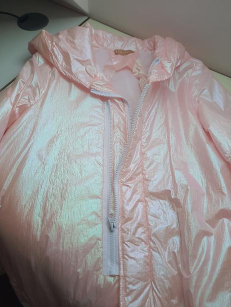 Perleťová bundička, s
