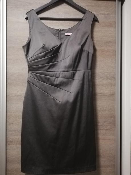 Elegantné saténové šaty, orsay,40