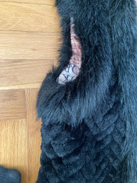 Kožušinová vesta, s