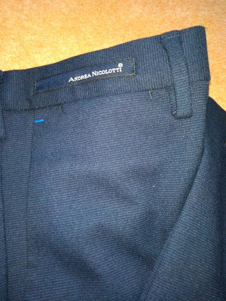 Oblekové nohavice s visačkou (inz.č.04), 42