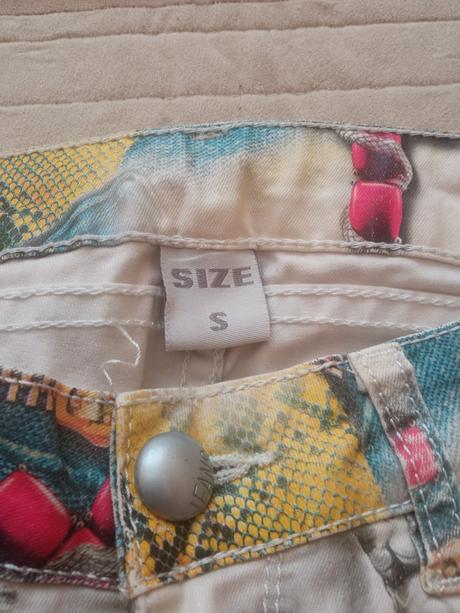 Obrázkové rifle, s