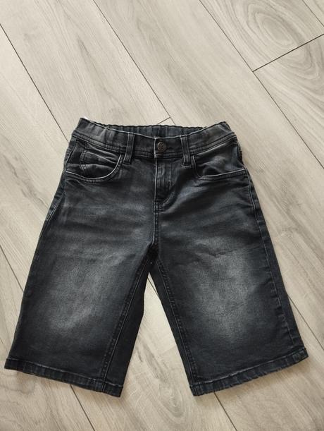 Rifľove kraťasy, c&a,134