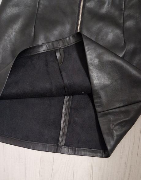 Kozenková sukňa, v. m, reserved,m