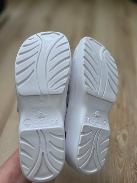 Nové zdravotnícke topánky 41, 41