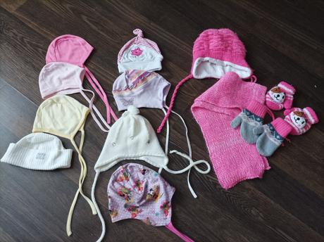 Čiapky pre bábätko dievča, 50