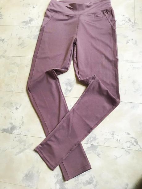 Kvalitné pevné legíny, l