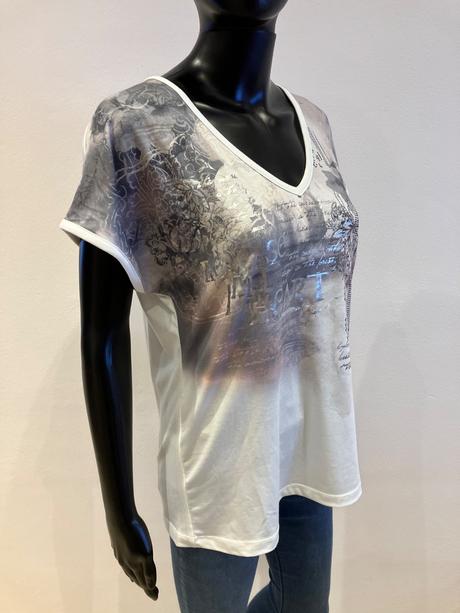 Dámske biele tričko s potlačou laura scott (36), s