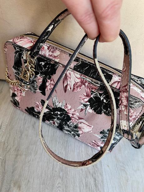 Crossbody kabelka guess, guess