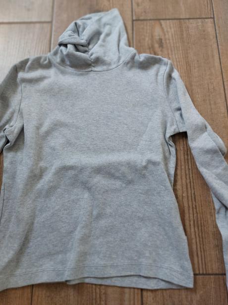 Balík tričiek,  mikina, šaty, 122–134