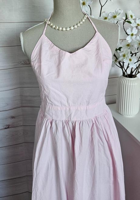 Krásne ružové šaty, m