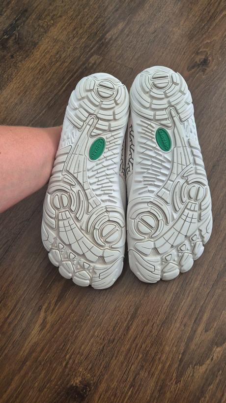 Barefoot saguaro free i velk.38, 38