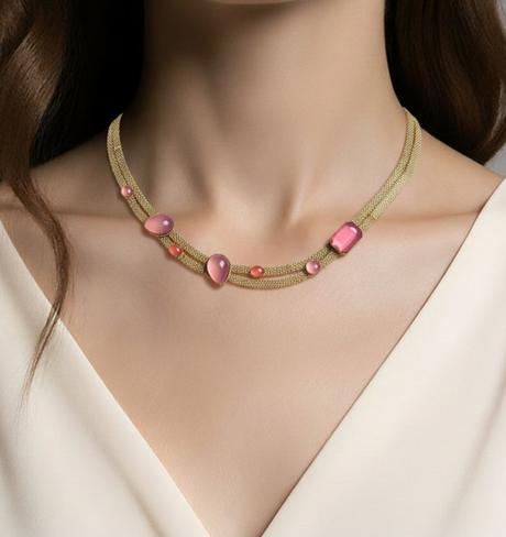 Krásny náhrdelník s náušničkami, 