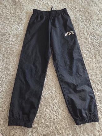 Šuštiaky, nike,134