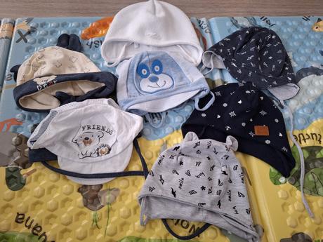 Čiapky chlapec, <50