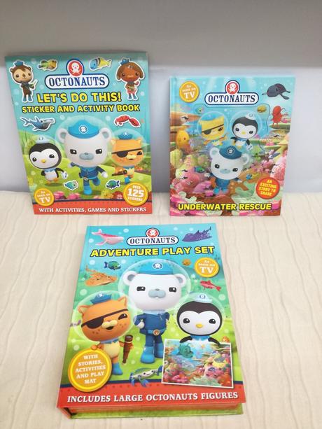 Octonauts sticker book / book / play set nwi18, 