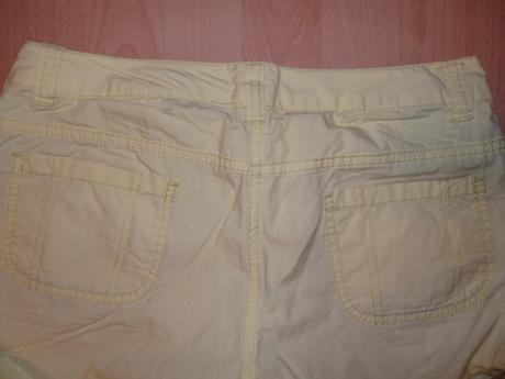 Zlte dievcenske sortky, cherokee,158