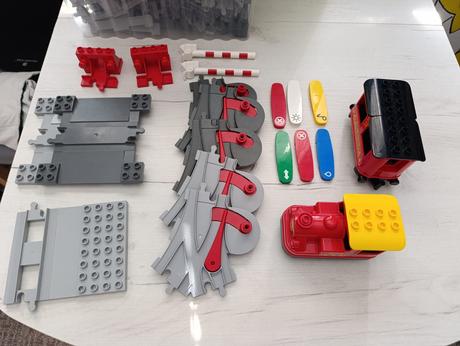 Lego duplo parný vlak 10874, 