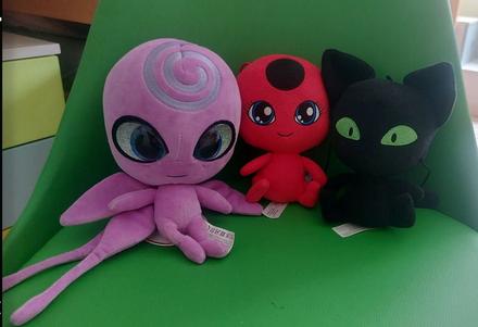 Plysaci kouzelnej berusky akumovia, 