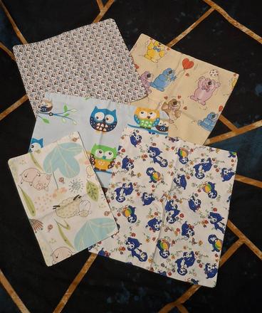 Obojstranné podložky pod hlavičku do zavinovačky, 