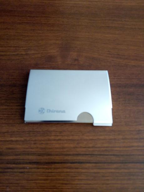 Strieborna krabicka na vizitky top stav,