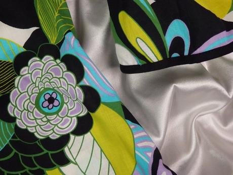 Kvalitné farebné šaty, 40