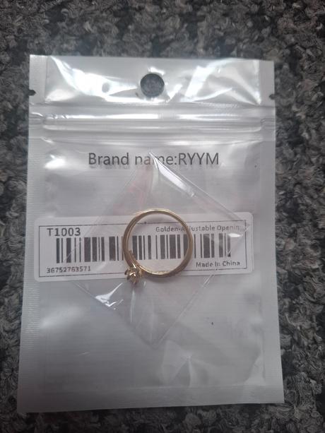 Dámsky elegantný prsteň, 