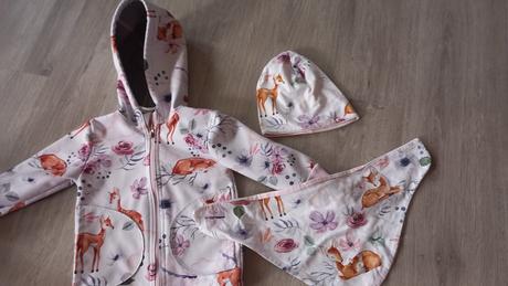 Softshellova bunda, čiapka  a nakrcnik, 68