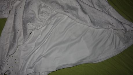 Saty s madeirovou vysivkou vila, m