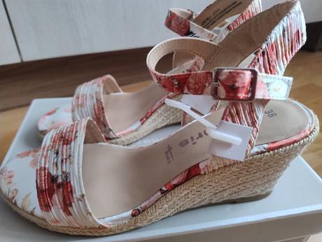 Sandále na platforme tamaris touchit nenosené, tamaris,38