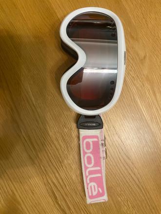 Dámske lyžiarske okuliare bollé, 