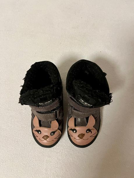 Topanky na zimu aj di snehu, 27