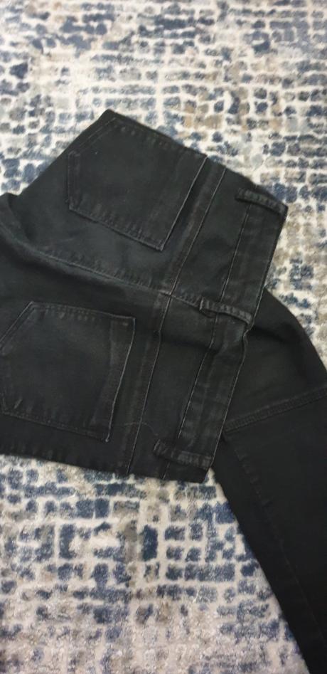 Nohavice č.152, 152